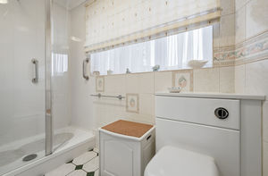 Photo 19- click for photo gallery